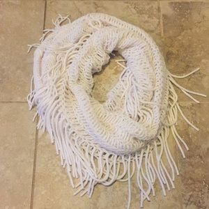 Infinity fringe scarf